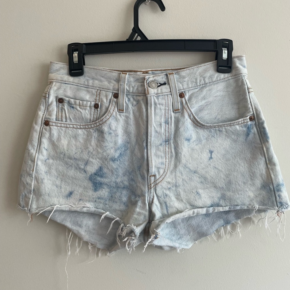 Levi’s Blue Distressed Women Shorts